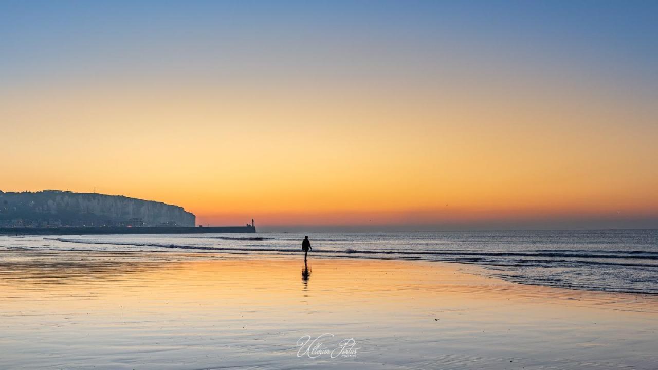 La Verriere. Les Locations Isahora C'Est Aussi Plusieurs Appart' De Standing A 2 Pas Du Chateau D'Eu, Des Falaises Du Treport, De Mers Les Bains Et Aux Portes De La Baie De Somme Eu (Seine-Maritime) Ngoại thất bức ảnh